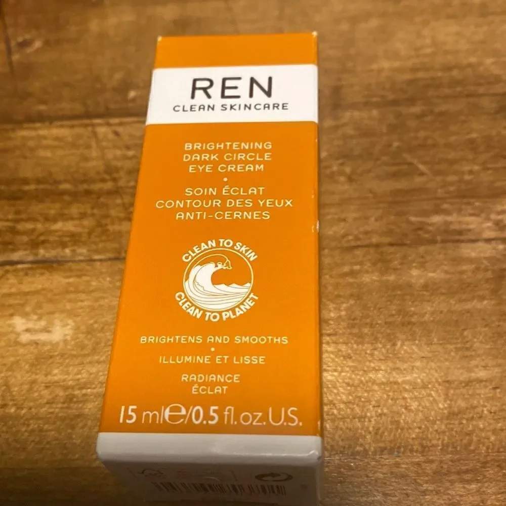 NIB Full Size REN Clean Skincare Brightening Dark Circle Eye Cream 0.5 oz